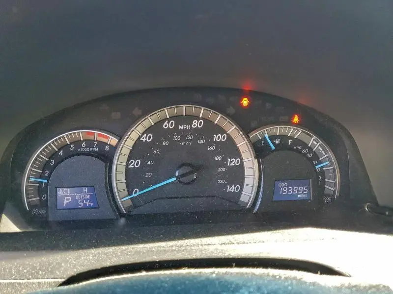 2012 TOYOTA CAMRY BASE  