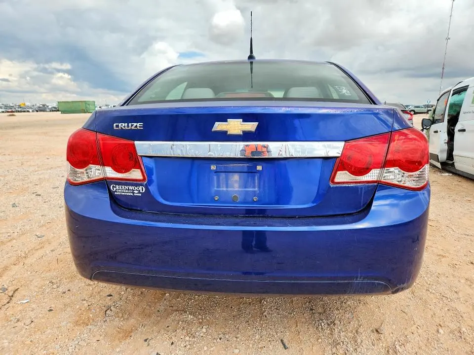 2012 CHEVROLET CRUZE LS  