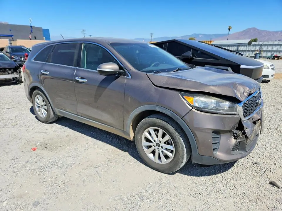 2019 KIA SORENTO LX  
