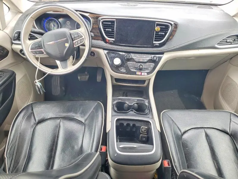 2021 CHRYSLER PACIFICA LIMITED  