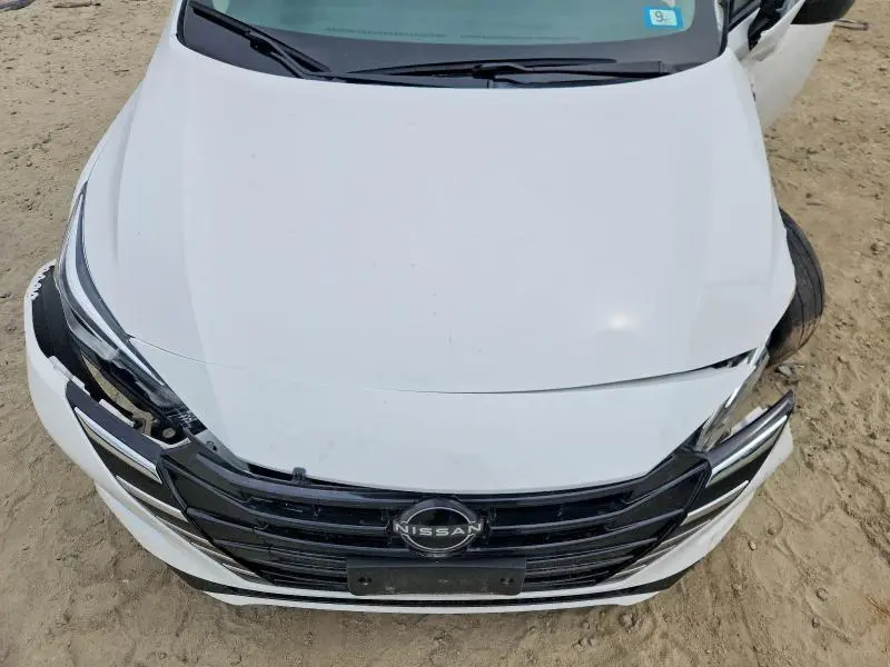 2024 NISSAN VERSA S  