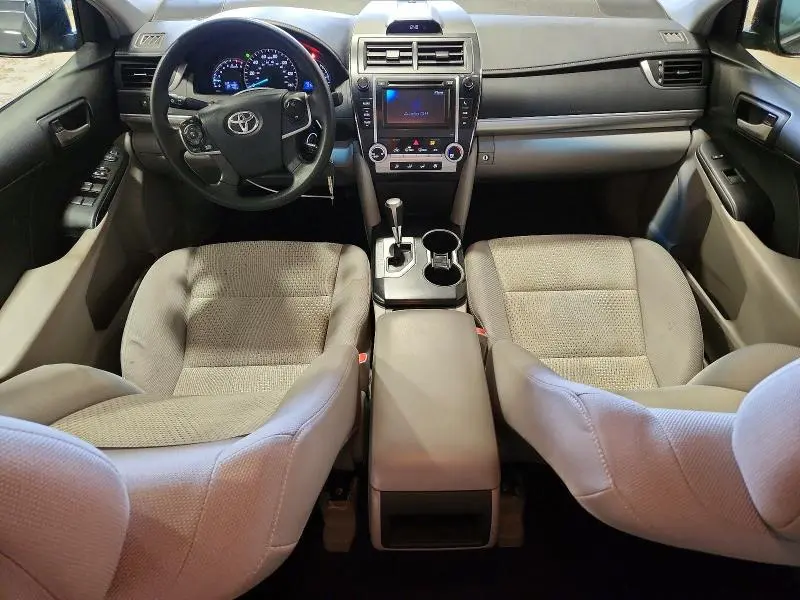 2013 TOYOTA CAMRY LE  