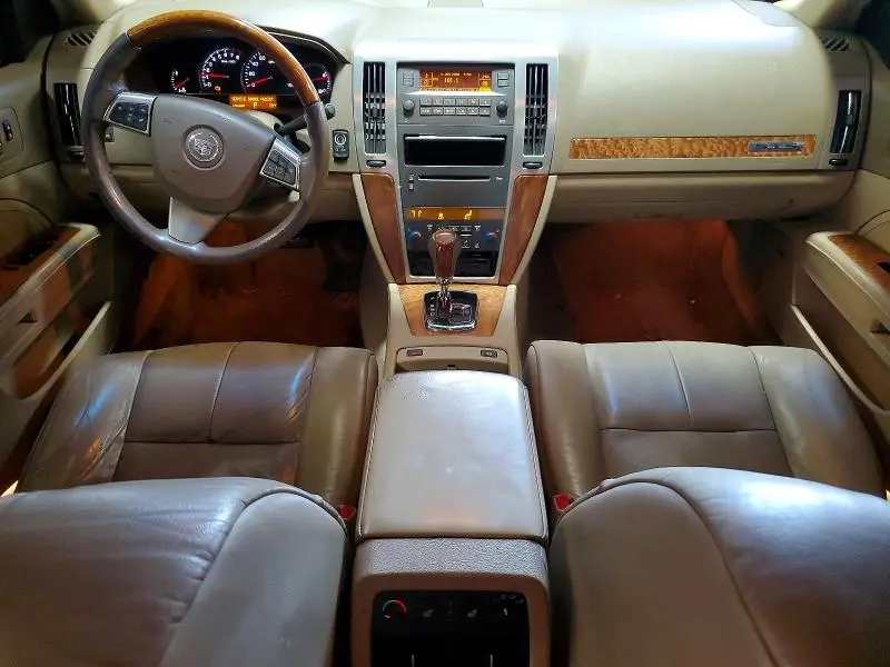 2011 CADILLAC STS LUXURY  