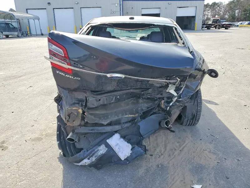 2013 FORD TAURUS LIMITED  