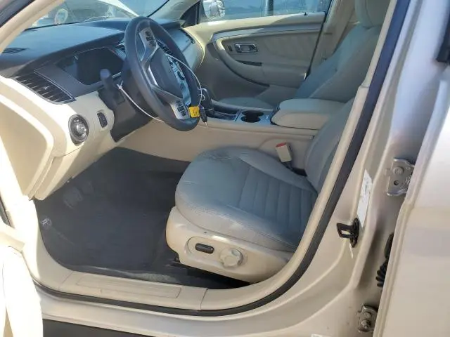2018 FORD TAURUS SE  