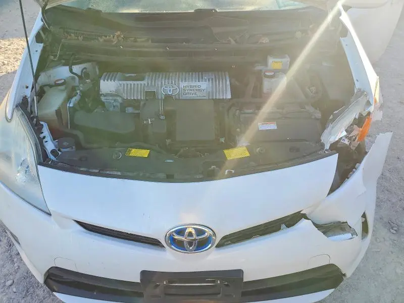 2015 TOYOTA PRIUS TWO  