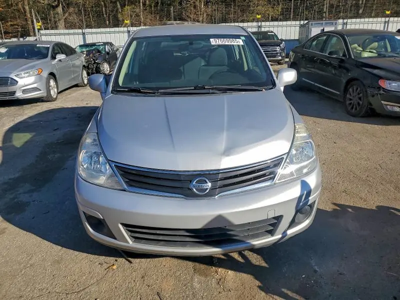 2010 NISSAN VERSA S  