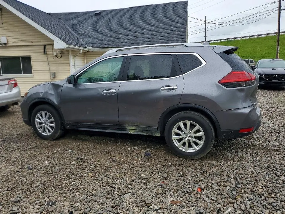 2017 NISSAN ROGUE SV  