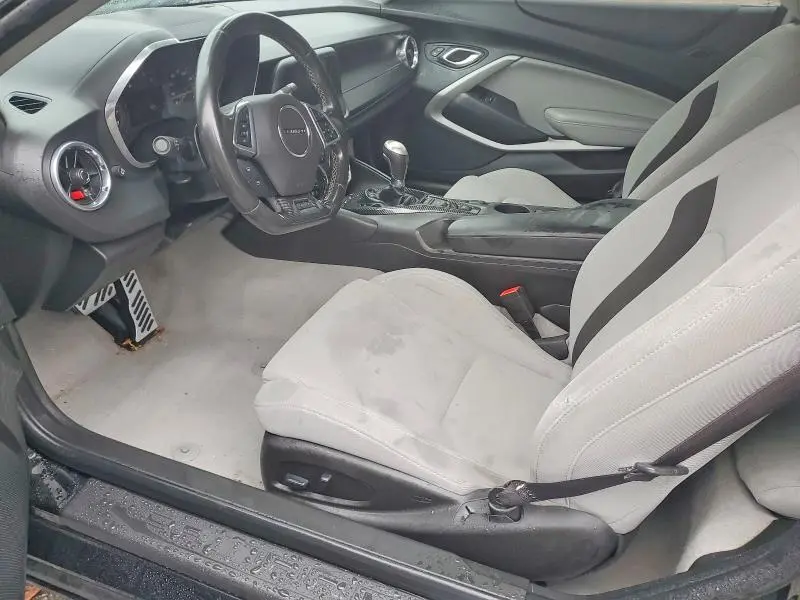 2017 CHEVROLET CAMARO LT  