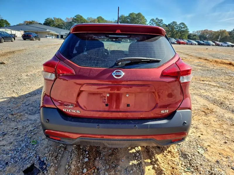 2020 NISSAN KICKS SR  