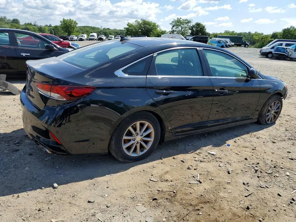2018 HYUNDAI SONATA SE  