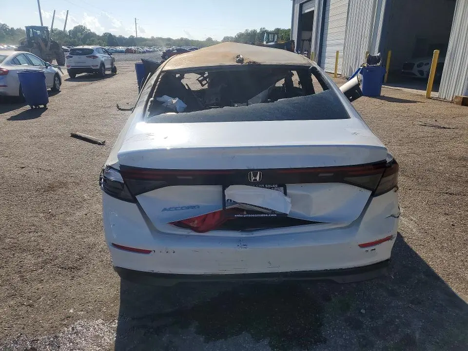 2024 HONDA ACCORD LX  