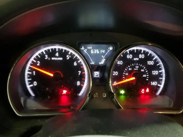 2015 NISSAN VERSA 1.6 SV  