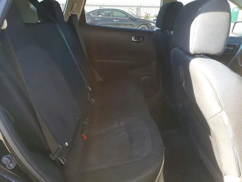 2015 NISSAN ROGUE SELECT S  