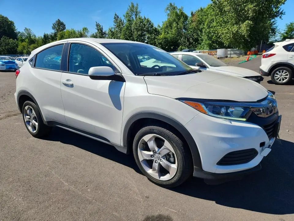2020 HONDA HR-V LX  
