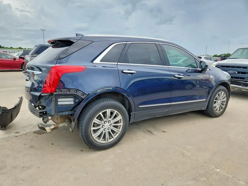 2017 CADILLAC XT5 LUXURY  