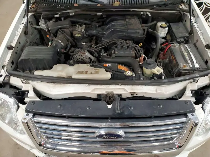 2010 FORD EXPLORER XLT  