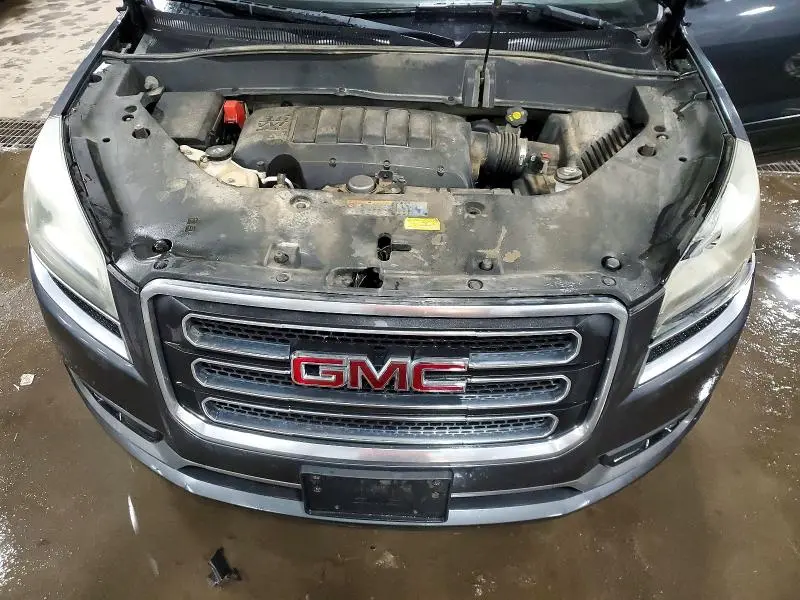 2013 GMC ACADIA SLT-1  