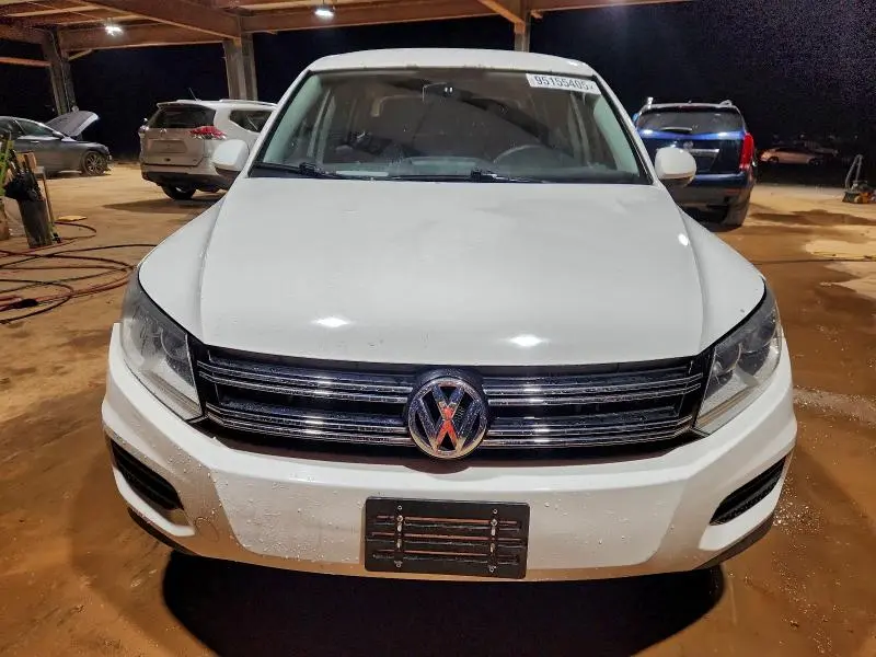 2014 VOLKSWAGEN TIGUAN S  