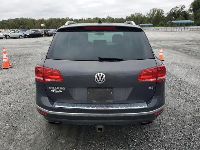 2015 VOLKSWAGEN TOUAREG V6  