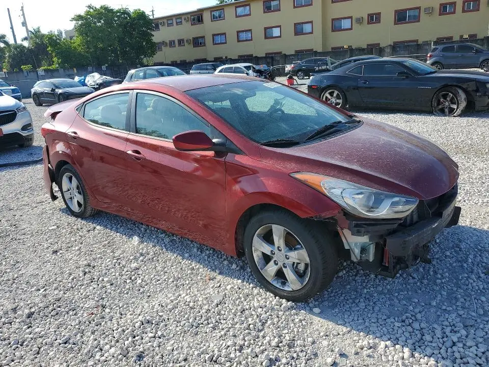2013 HYUNDAI ELANTRA GLS  