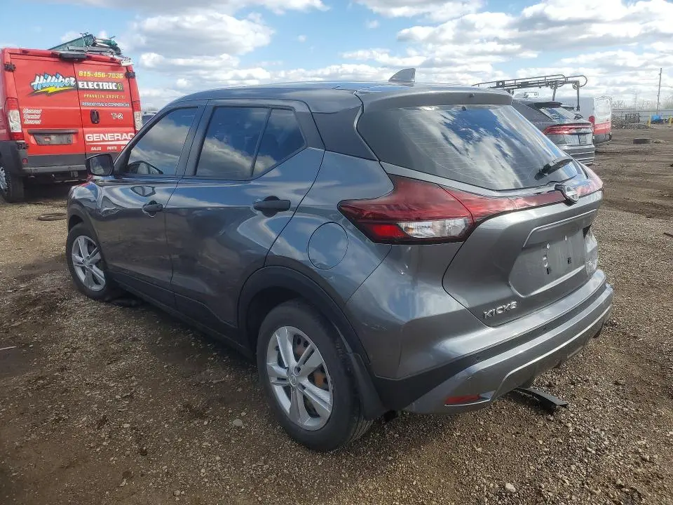 2023 NISSAN KICKS S  
