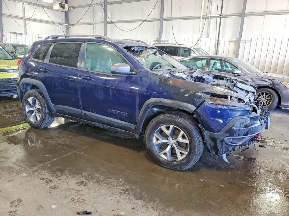2014 JEEP CHEROKEE TRAILHAWK  