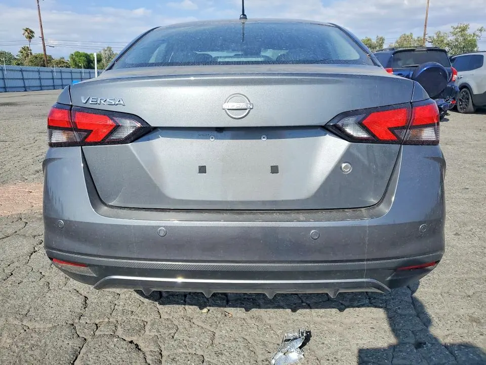 2025 NISSAN VERSA S  