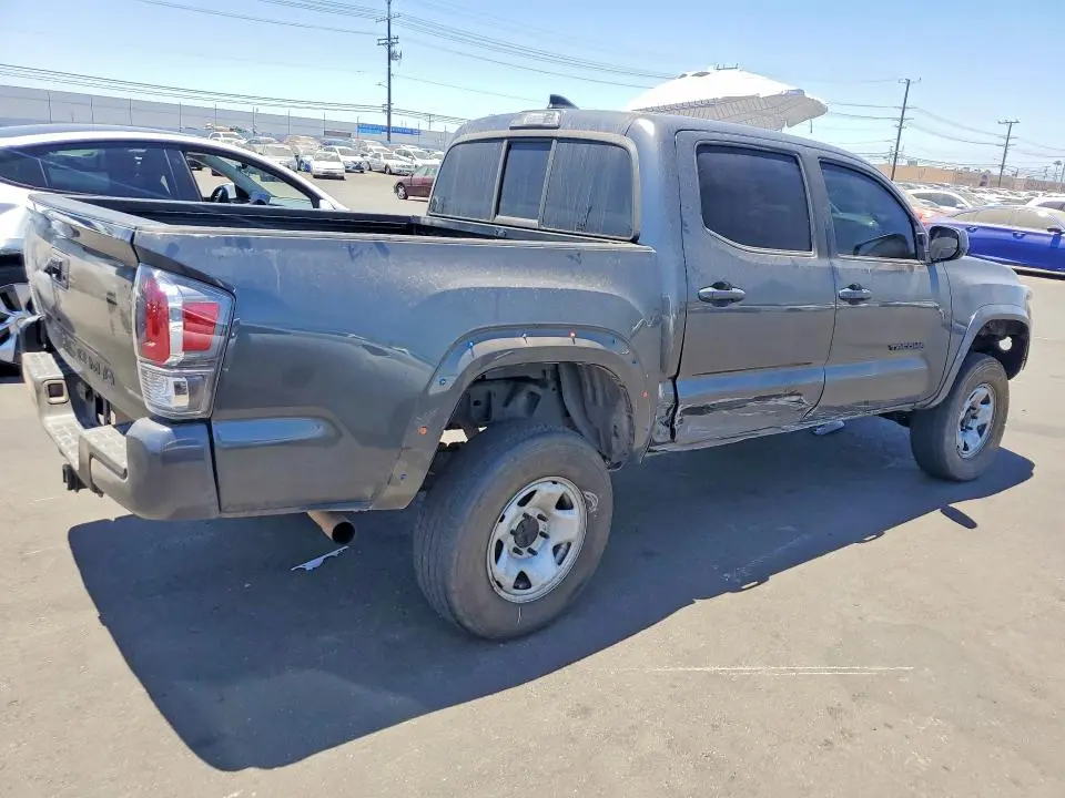 2017 TOYOTA TACOMA SR5 V6  