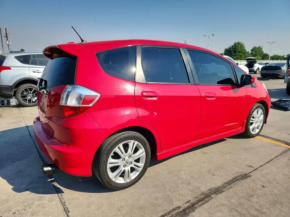 2010 HONDA FIT SPORT  