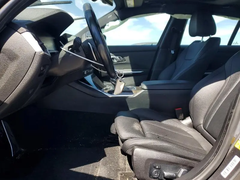2020 BMW 330   