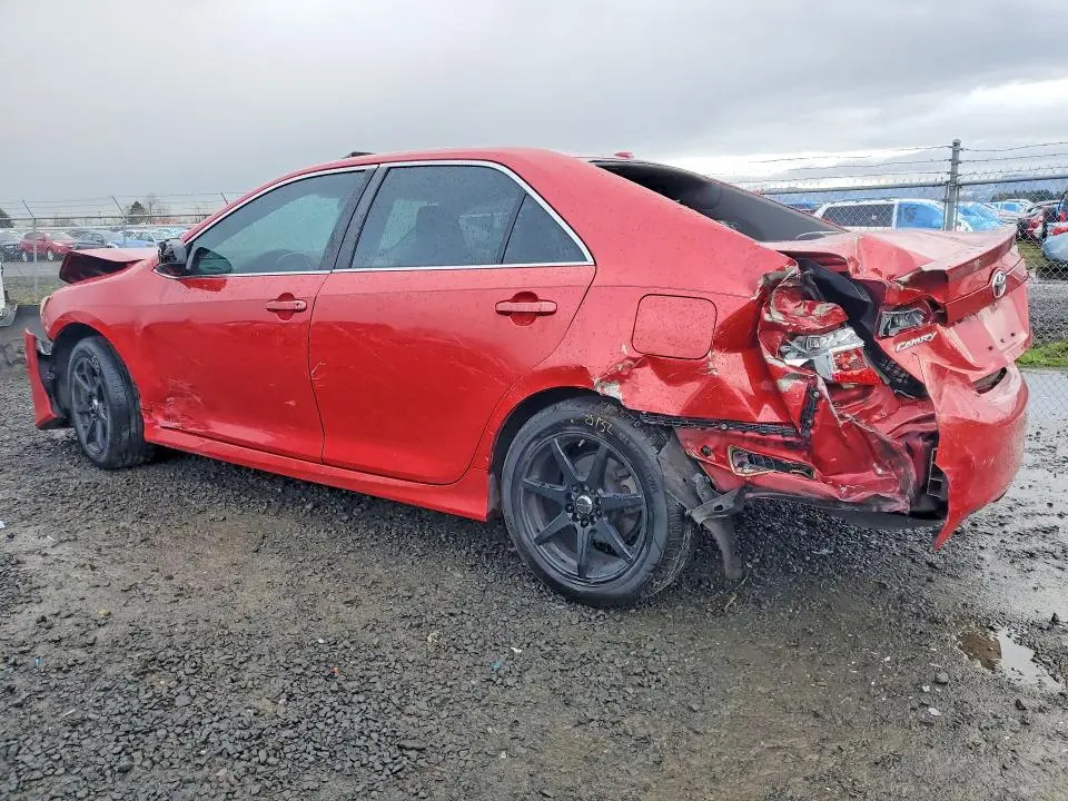 2012 TOYOTA CAMRY SE  