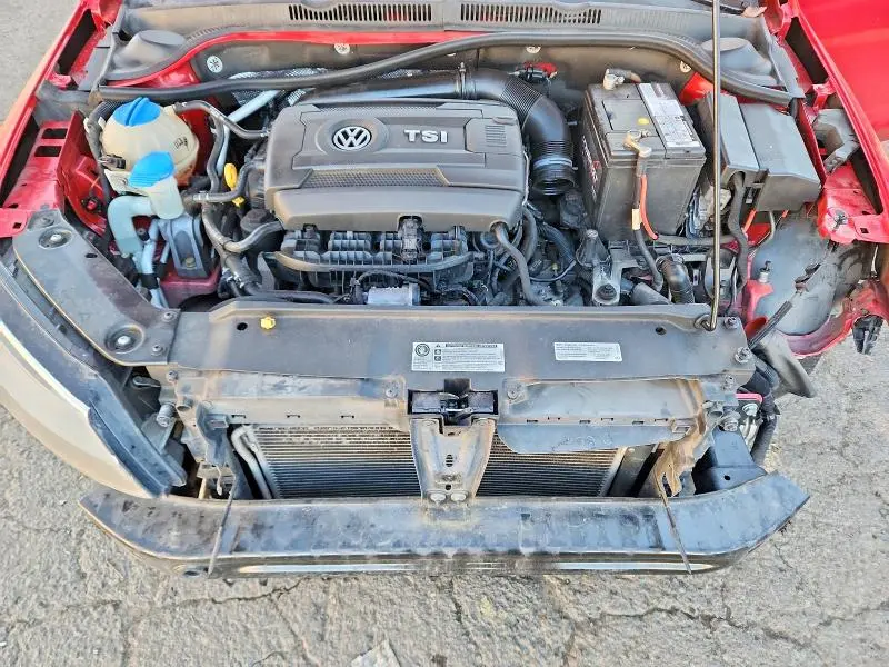 2015 VOLKSWAGEN JETTA SE  