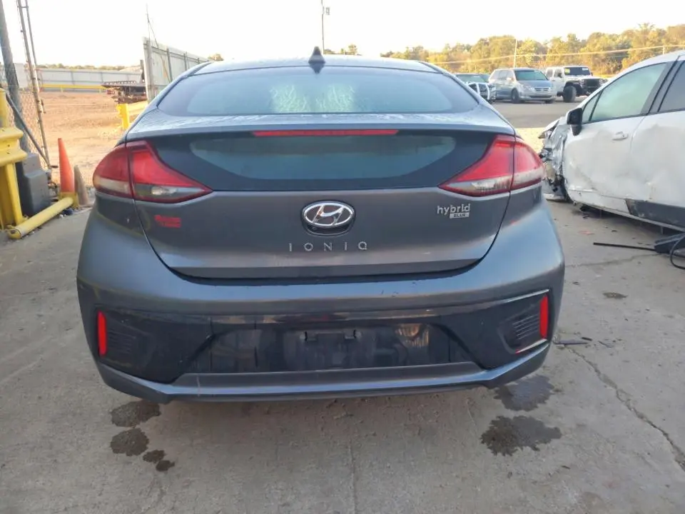 2018 HYUNDAI IONIQ BLUE  