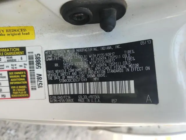 2013 TOYOTA SIENNA LE  