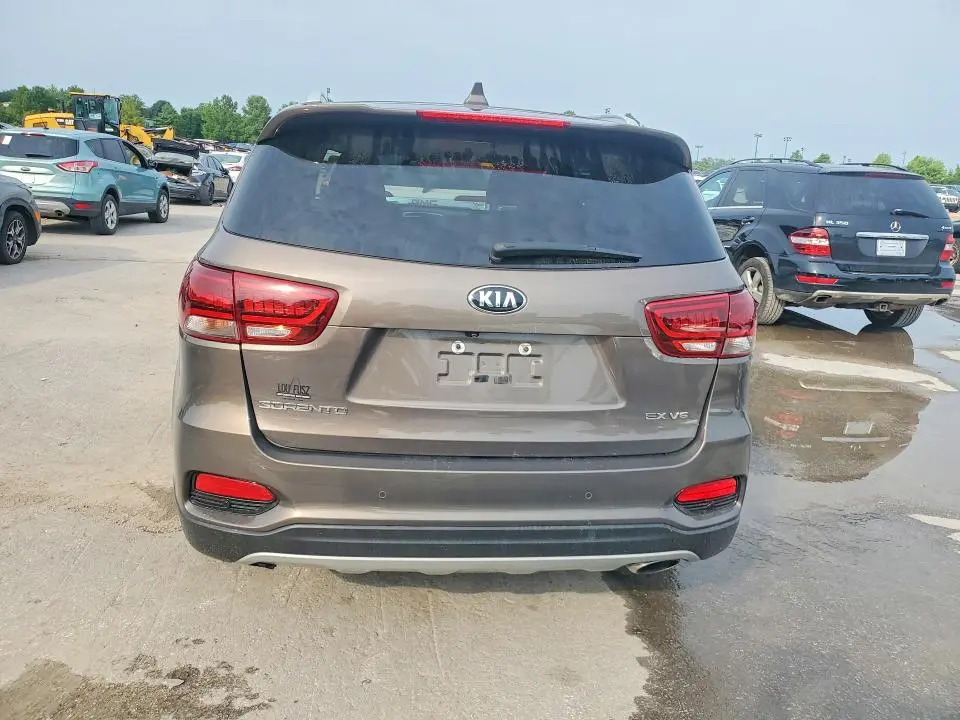 2019 KIA SORENTO EX V6  