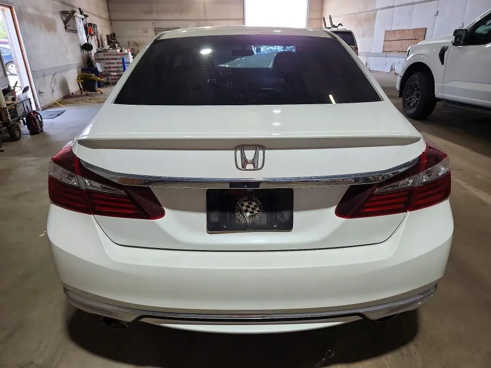 2016 HONDA ACCORD SPORT  