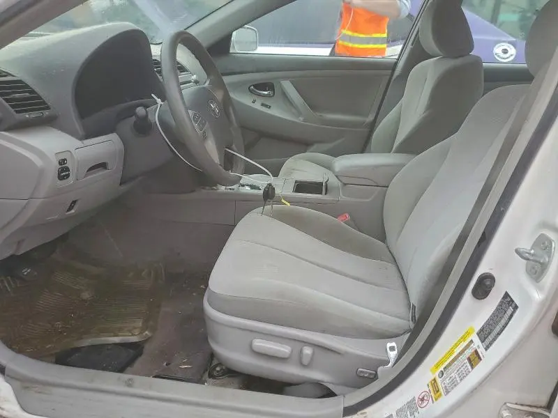 2011 TOYOTA CAMRY BASE  