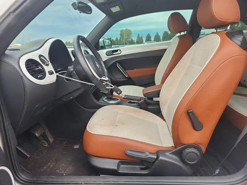 2016 VOLKSWAGEN BEETLE 1.8T  