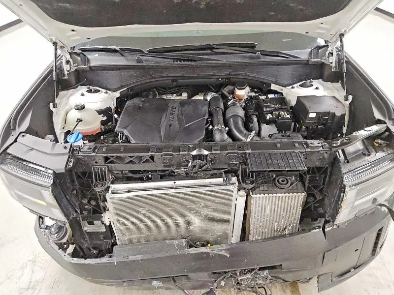 2025 HYUNDAI SANTA FE SE  
