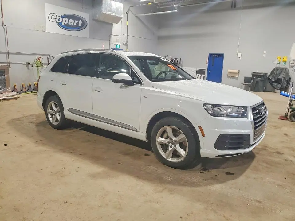 2017 AUDI Q7 TECHNIK S-LINE  