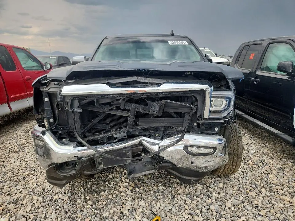 2017 GMC SIERRA K1500 SLT  