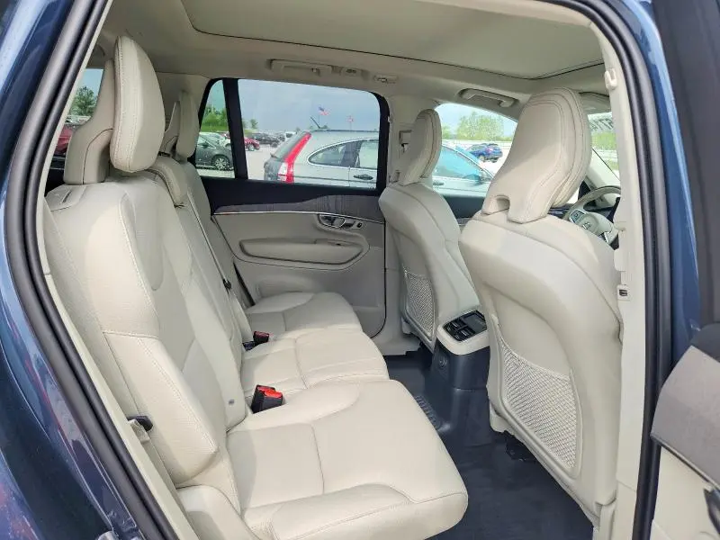 2025 VOLVO XC90 PLUS  