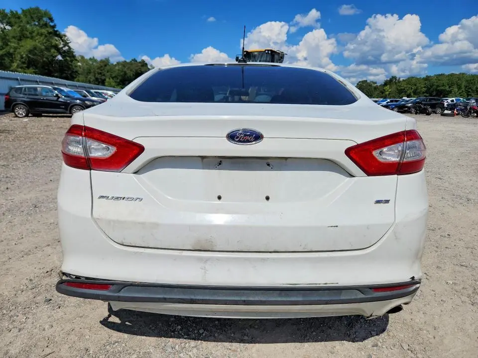 2014 FORD FUSION SE  