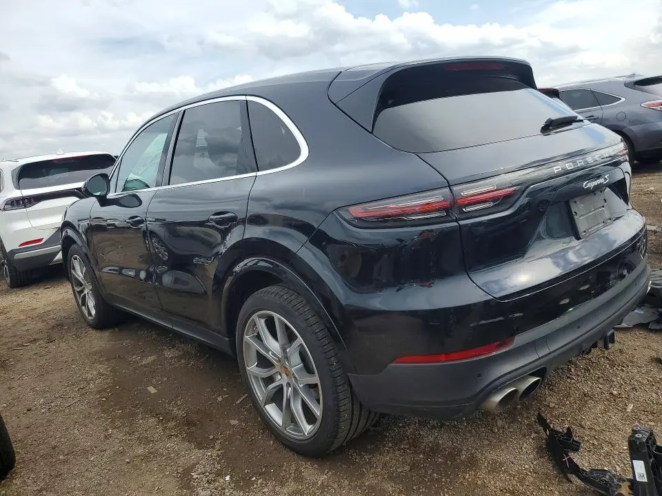 2019 PORSCHE CAYENNE S  