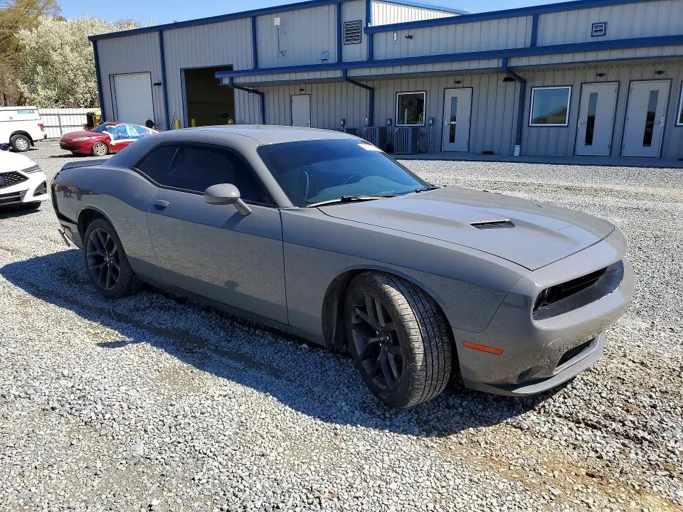2019 DODGE CHALLENGER SXT  