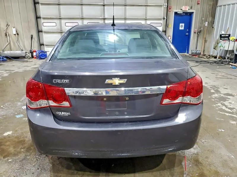 2014 CHEVROLET CRUZE LS  