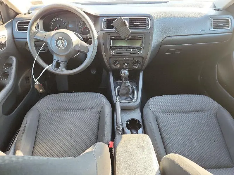 2014 VOLKSWAGEN JETTA BASE  