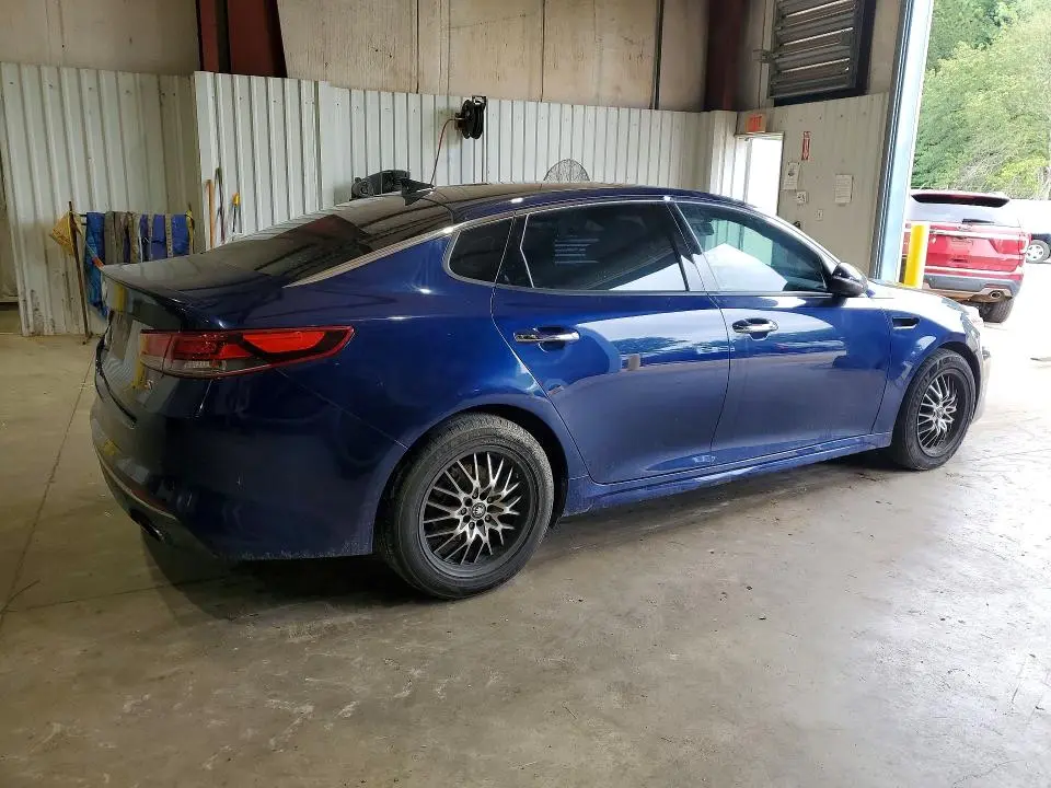 2018 KIA OPTIMA S  