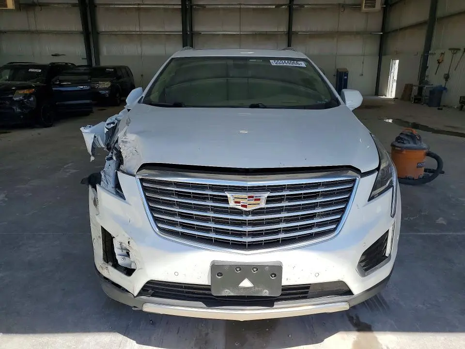 2017 CADILLAC XT5 PLATINUM  